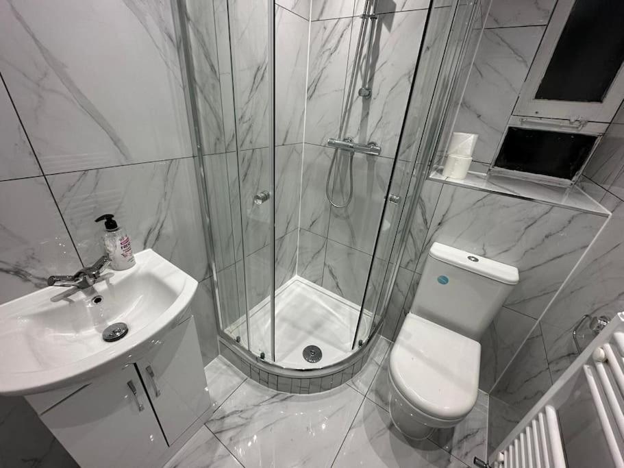 3 Bedroom Flat Kings Cross London Exterior foto