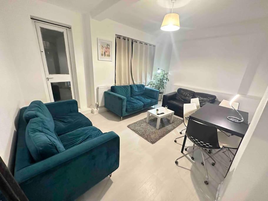 3 Bedroom Flat Kings Cross London Exterior foto