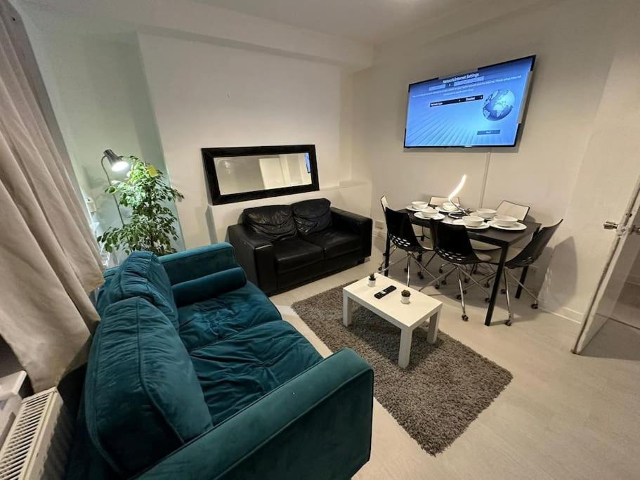 3 Bedroom Flat Kings Cross London Exterior foto